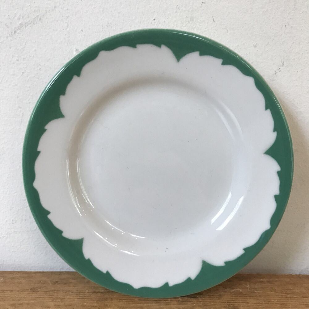 Pair Vtg Shenango China Green Feather Squiggle Restaurantware Dessert Plates 6"